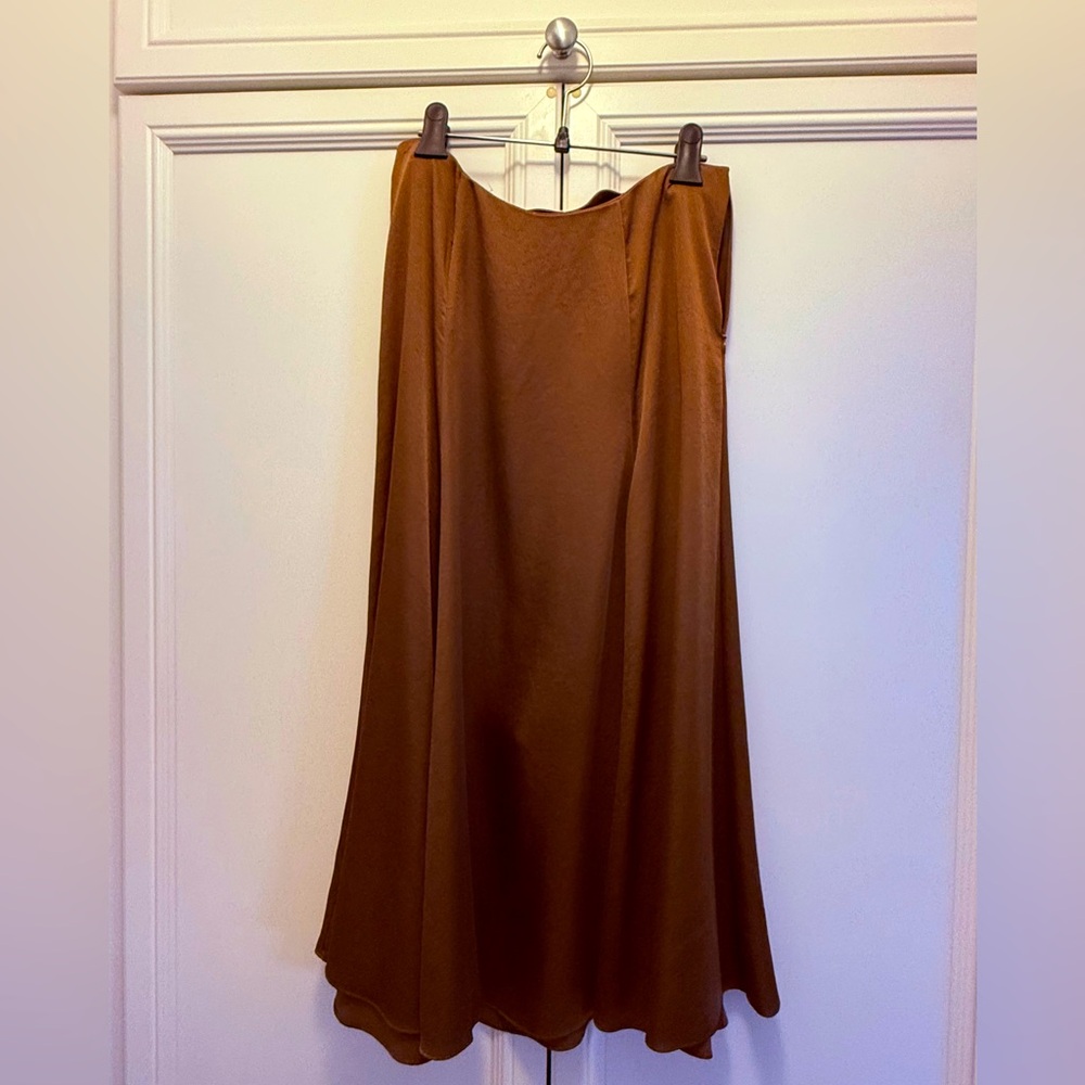 Copper brown satin midi skirt by Vince (never worn!)